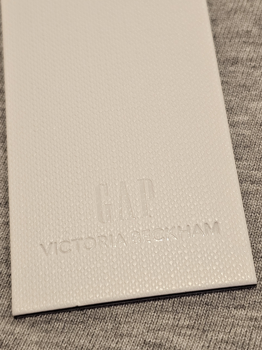 Victoria Beckham x GAP Gray Short Sleeve Tee, New, Size XL - Picture 7 of 9